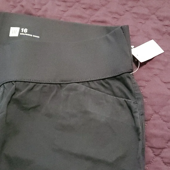 Gap Brand new, navy, maternity khaki's - Picture 5 of 5